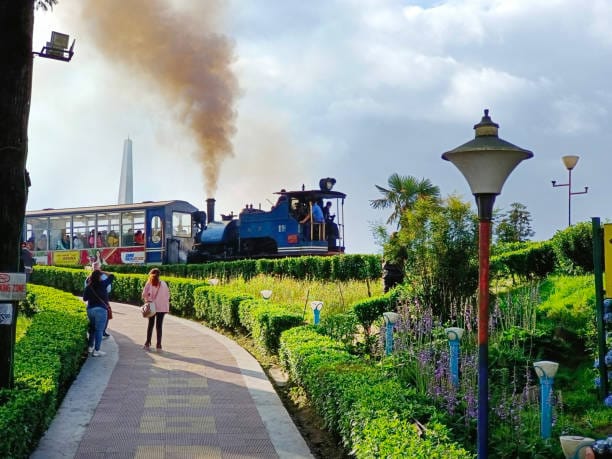 Best hill station to visit in August – Darjeeling, West Bengal
