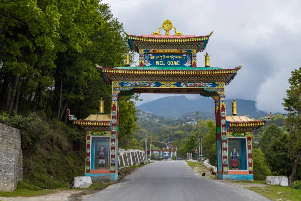 Tawang Monastery and mountains